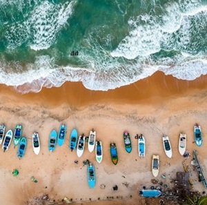 boats-sea-green-water